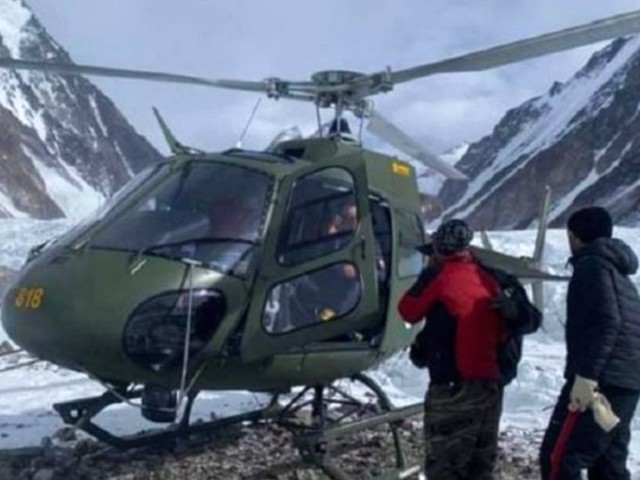 an army aviation helicopter evacuated the afflicted polish climber from the world s second tallest mountain to skardu where he is being treated for a hernia photo dna