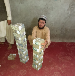 huge stacks of pakistani currency recovered in afghanistan huge stacks of pakistani currency recovered in afghanistan