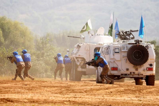 pakistan soldiers take part in the multinational un peacekeeping military exercise on the outskirts of zhumadian henan province china september 15 2021 photo reuters pakistan soldiers take part in the multinational un peacekeeping military exercise on the outskirts of zhumadian henan province china september 15 2021 photo reuters