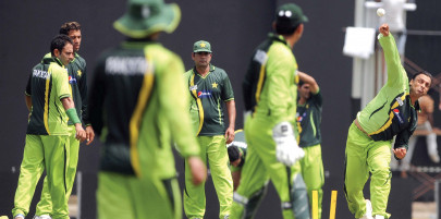 pakistan sri lanka set for crunch battle
