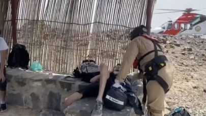 watch pakistani man hit by heat exhaustion in uae mountains rescued watch pakistani man hit by heat exhaustion in uae mountains rescued