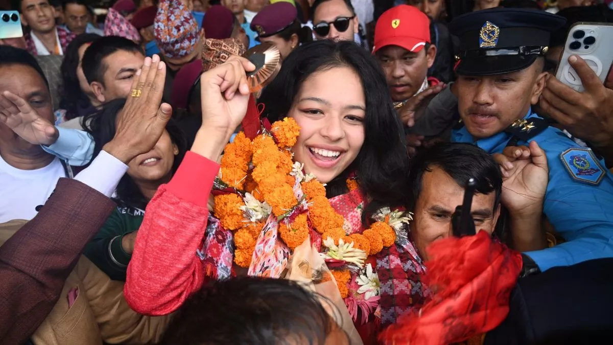 nepal s paralympic medallist gets hero s welcome nepal s paralympic medallist gets hero s welcome