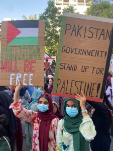 thousands rally in support of palestinians thousands rally in support of palestinians