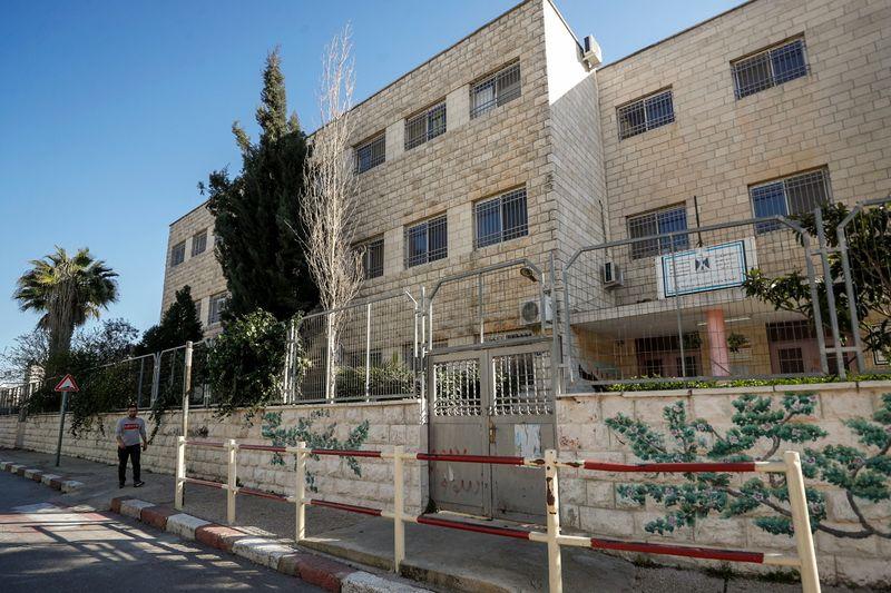 Palestinians shut West Bank schools to contain coronavirus