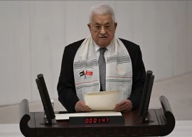 palestinian president announces gaza visit as israeli offensive claims over 40 000 lives