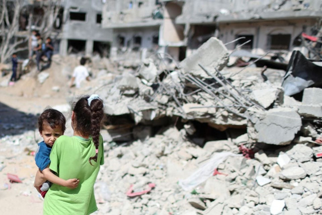 gaza truce holds as israel admits jewish visitors to flashpoint site gaza truce holds as israel admits jewish visitors to flashpoint site