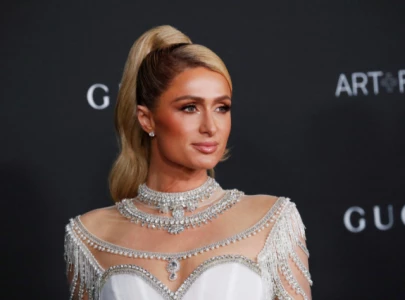 paris hilton s malibu beach home destroyed in california wildfires