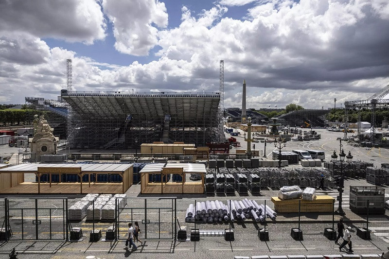 Leaving it late: to minimise the inconvenience for the locals, sites in the city centre, such as the 'Urban Park' at the Place de la Concorde will be finished only in mid-July. PHOTO: AFP