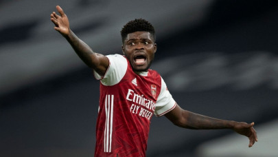 i was trying to push him says arteta after partey re injures thigh i was trying to push him says arteta after partey re injures thigh