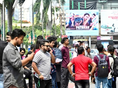 shah rukh khan fans in bangladesh rejoice as pathaan hits theatres