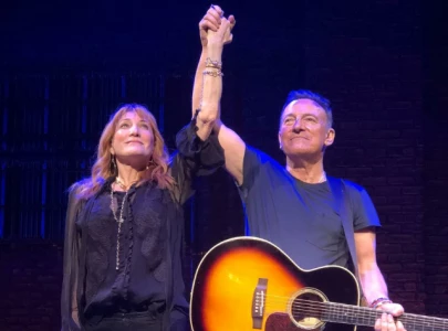 patti scialfa bruce springsteen s wife reveals battle with multiple myeloma