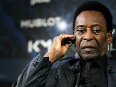 brazil legend pele recovering after tumor operation brazil legend pele recovering after tumor operation