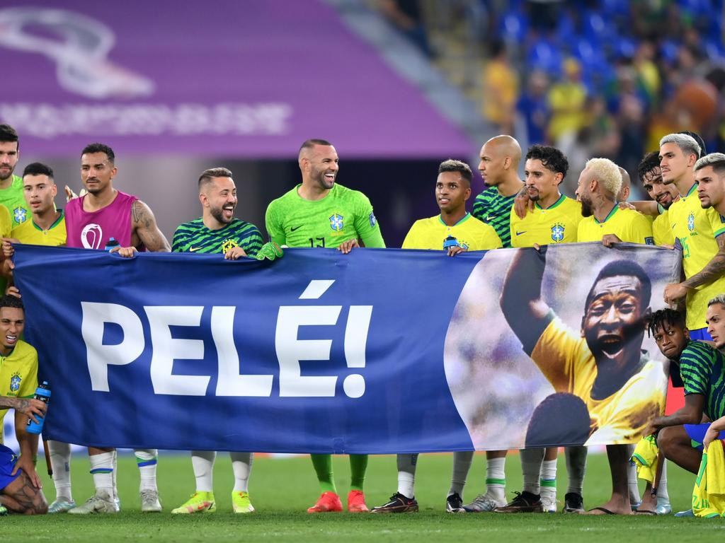 Brazil dedicates World Cup win to ailing football legend Pele