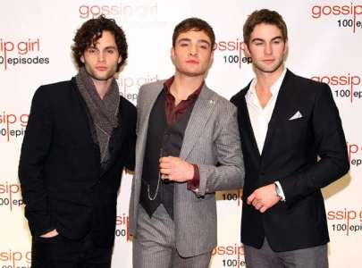 chace crawford wants gossip girl reunion on the boys pitches ed westwick as a dark batman