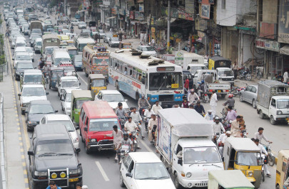 people trying to leave early for eid stuck in traffic jams people trying to leave early for eid stuck in traffic jams