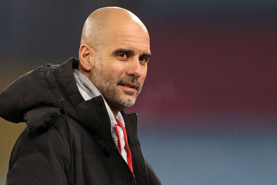 guardiola slams var after city denied penalty