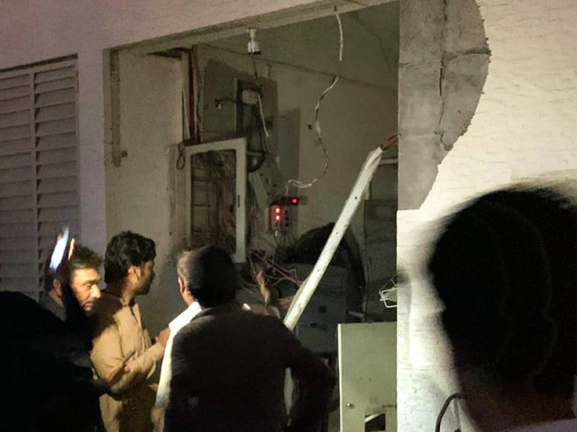 four die in karachi fuel station blast four die in karachi fuel station blast