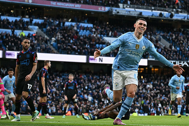 foden leads city into fa cup fourth round