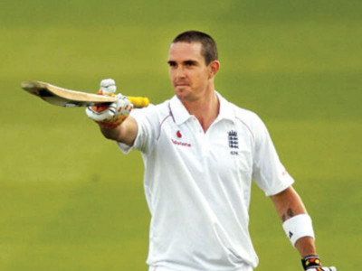 pietersen fascinated by england captaincy split pietersen fascinated by england captaincy split
