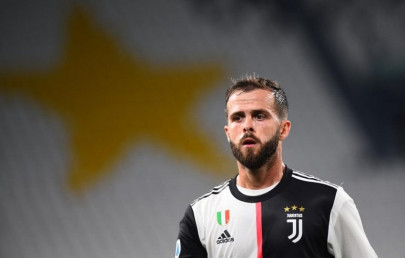 pjanic arrival at barca delayed due to covid 19 positive test