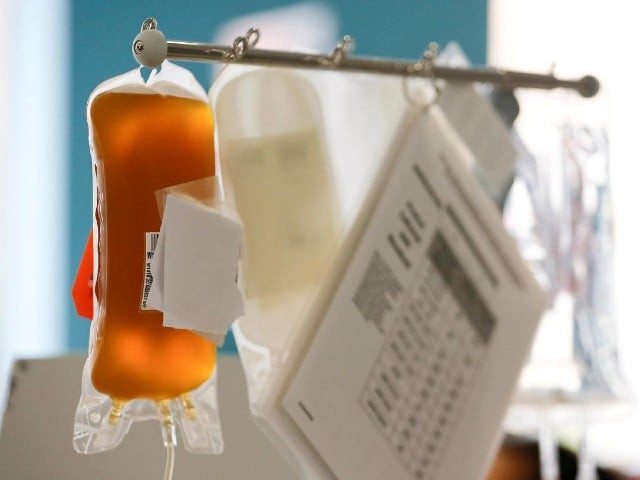convalescent plasma from a recovered coronavirus disease covid 19 patient is seen at the central seattle donor centre of bloodworks northwest during the outbreak in seattle washington us april 17 2020 the plasma from recovered patients will be used in an experimental treatment study for current coronavirus patients photo reuters file convalescent plasma from a recovered coronavirus disease covid 19 patient is seen at the central seattle donor centre of bloodworks northwest during the outbreak in seattle washington us april 17 2020 the plasma from recovered patients will be used in an experimental treatment study for current coronavirus patients photo reuters file