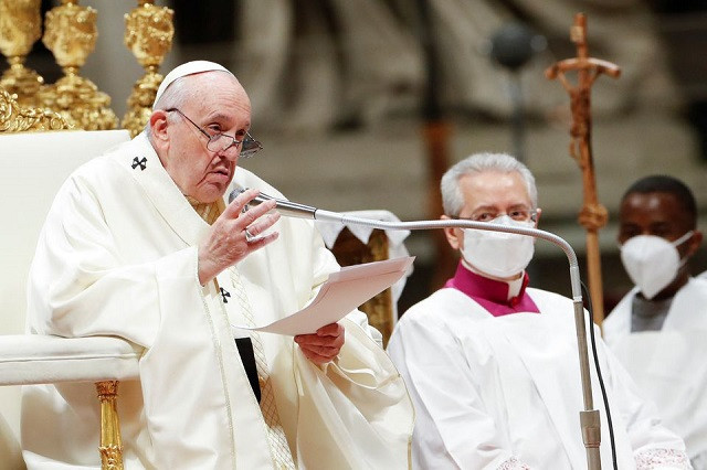 pope francis celebrates a mass to mark the world day for consecrated life in st peter s basilica at the vatican february 2 2022 photo reuters