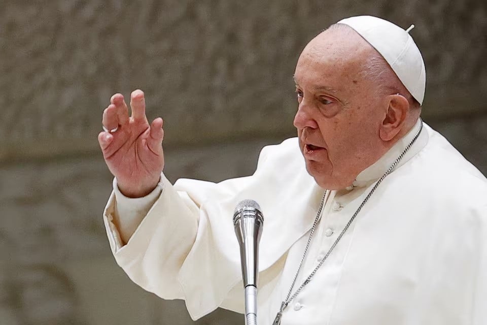 pope francis delivers a christmas message to vatican workers in paul vi hall at the vatican december 21 2024 photo reuters