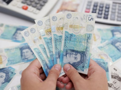 sterling plunges to all time low in scathing appraisal of fiscal plan