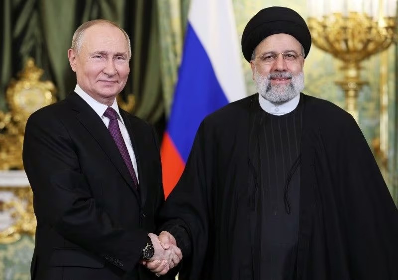 russian president vladimir putin and iranian president ebrahim raisi during a meeting in moscow russia december 7 2023 photo reuters