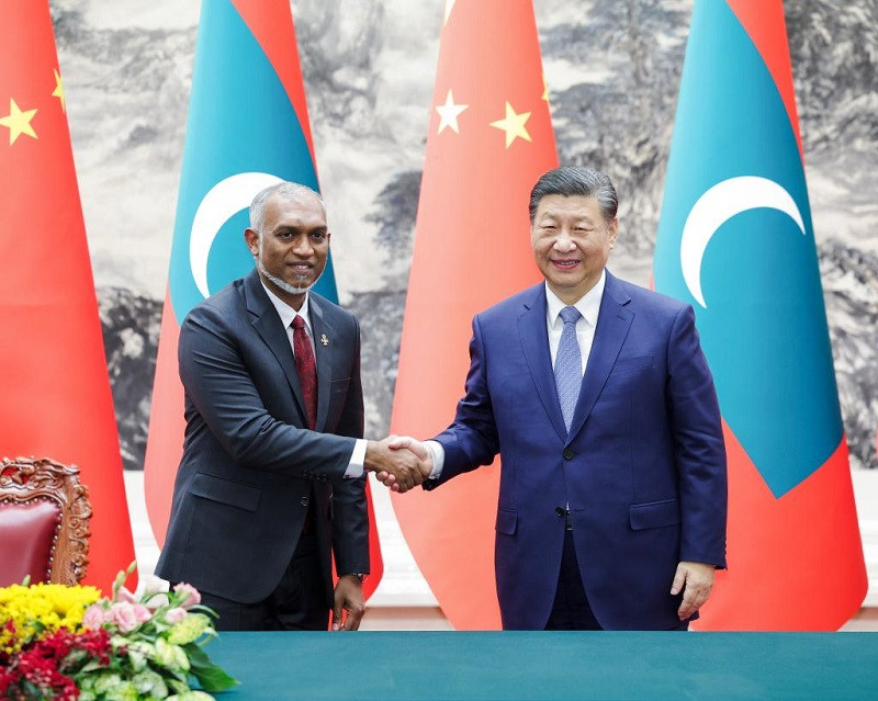 China, Maldives improve ties as presidents maintain talks