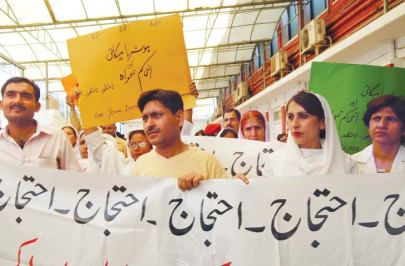 doctors protest another frenzied day at the hospital doctors protest another frenzied day at the hospital