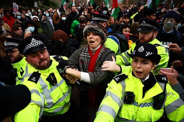 public anger police arrest a demonstrator during a pro palestinian demonstration in central london photo reuters public anger police arrest a demonstrator during a pro palestinian demonstration in central london photo reuters