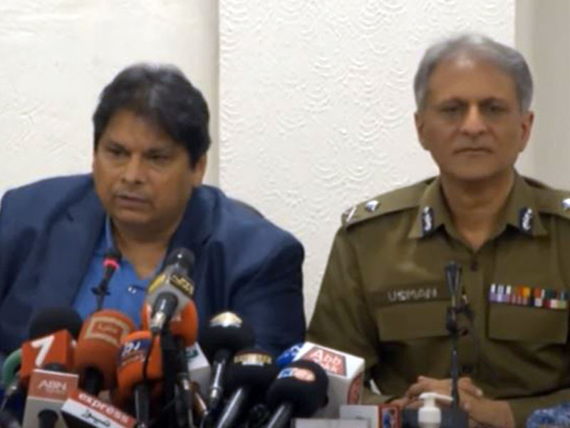 caretaker punjab minister for information amir mir addressing a press conference in lahore flanked by punjab ig usman anwar on march 16 2023 screengrab