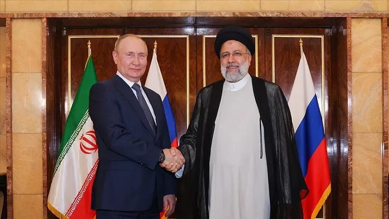 russian president vladimir putin and iranian president ebrahim raisi discuss karabakh brics and economic ties photo anadolu agency russian president vladimir putin and iranian president ebrahim raisi discuss karabakh brics and economic ties photo anadolu agency