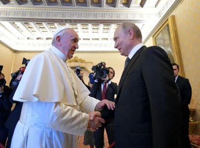russian orthodox church scolds pope francis after putin s altar boy remark