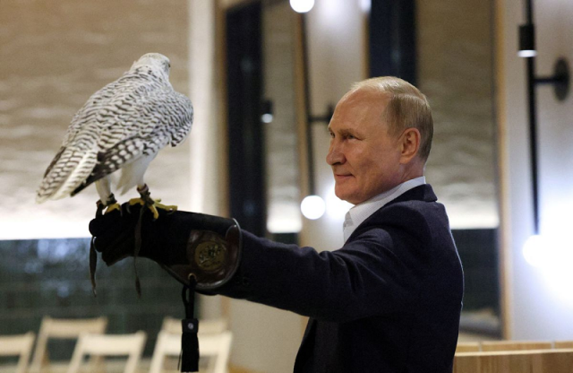 putin approves new foreign policy doctrine based on russian world putin approves new foreign policy doctrine based on russian world