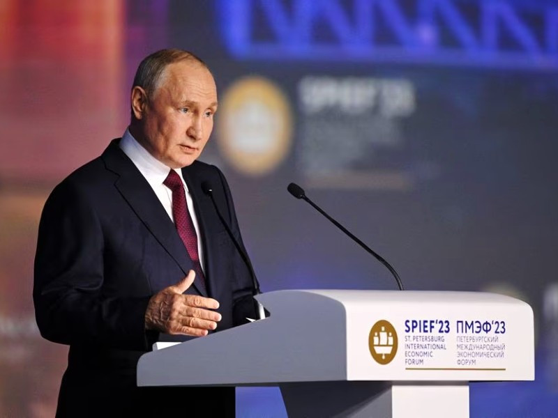 russian president vladimir putin delivers a speech during a session of the st petersburg international economic forum spief in saint petersburg russia june 16 2023 photo reuters