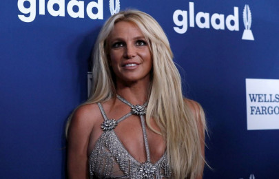 britney spears makes musical comeback with elton john duet britney spears makes musical comeback with elton john duet