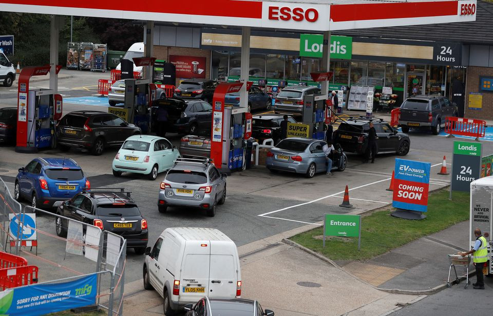 drivers queue to enter a fuel station in london britain september 25 2021 reuters