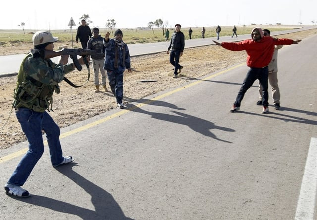libyan rebels welcome air strikes no ground troops