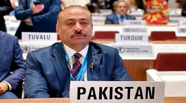 health minister qadir patel photo app