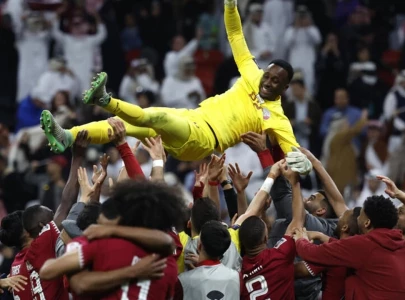 shootout luck sends qatar into asian cup semi final with iran