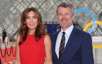 denmark s king shows support in greenland