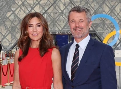 denmark s king shows support in greenland