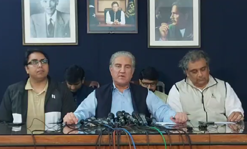 pti leaders addressing press conference after government announces boycott of sc proceedings screengrab