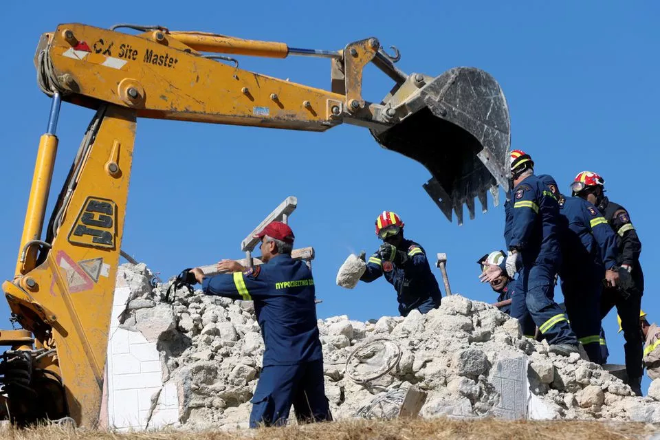 firefighters look for people in the rubble of a demolished church following an earthquake in arkalochori on the island of crete greece photo reuters firefighters look for people in the rubble of a demolished church following an earthquake in arkalochori on the island of crete greece photo reuters