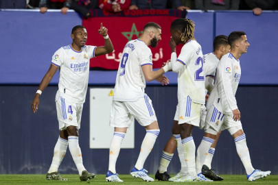 benzema misses two penalties in real madrid win