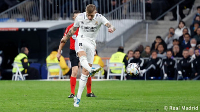 kroos volley helps real madrid beat cadiz