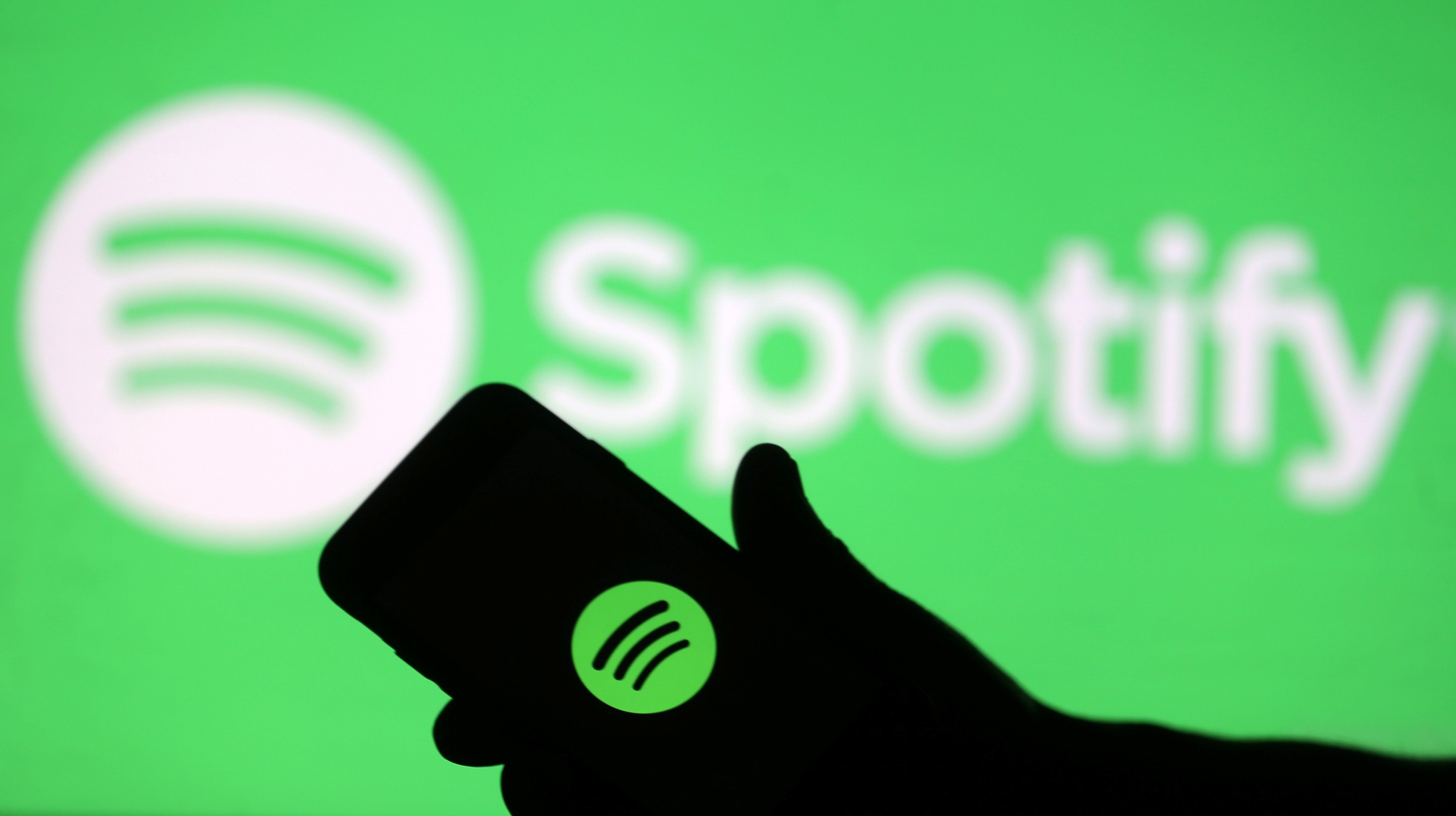 Photo of Spotify releases Car Thing to play music while you drive