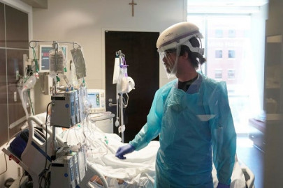 some us hospitals forced to ration care amid staffing shortages covid surge some us hospitals forced to ration care amid staffing shortages covid surge